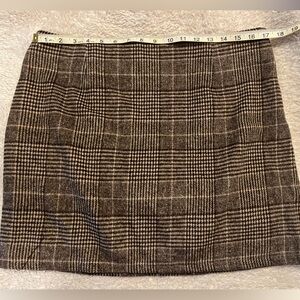 L/XL- Brown Plaid high waisted skirt